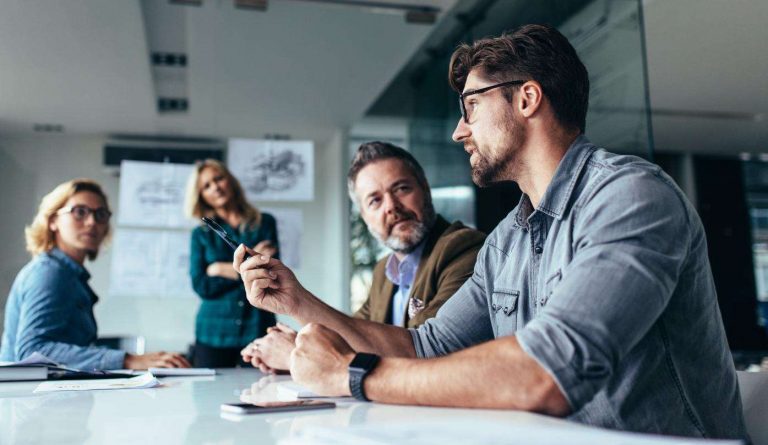 What are the stages of SDLC